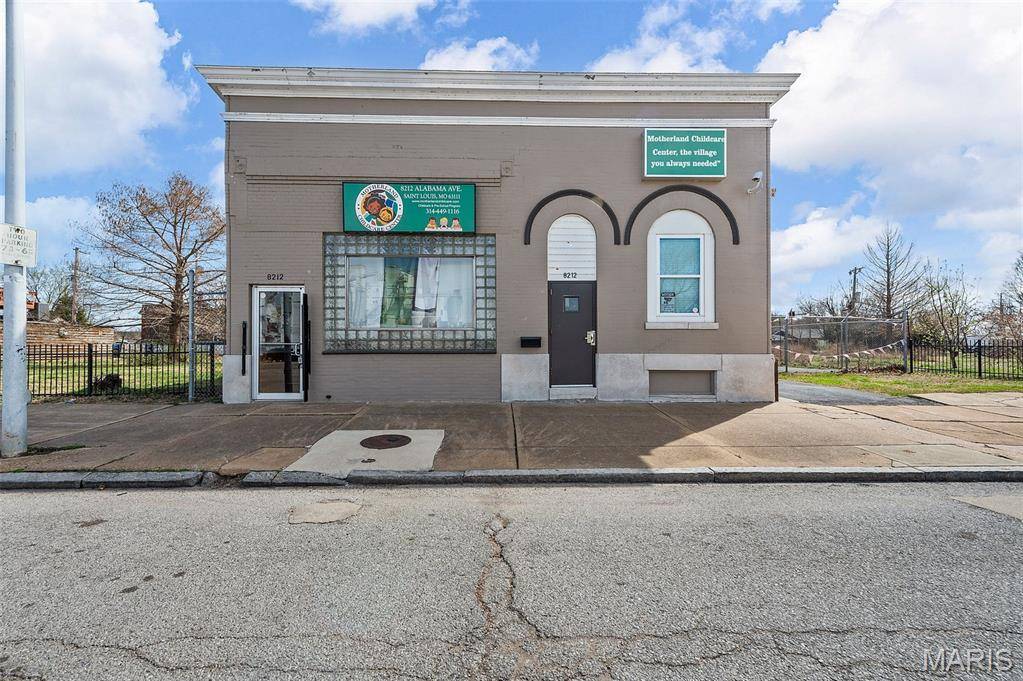 8212 Alabama AVE, St Louis, MO 63111