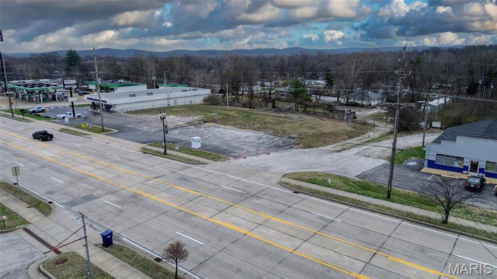1710 W Osage ST, Pacific, MO 63069