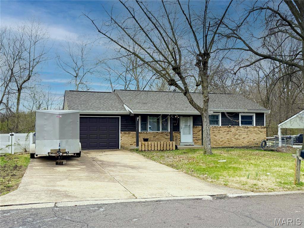 4118 E Donaldson DR, St Louis, MO 63129