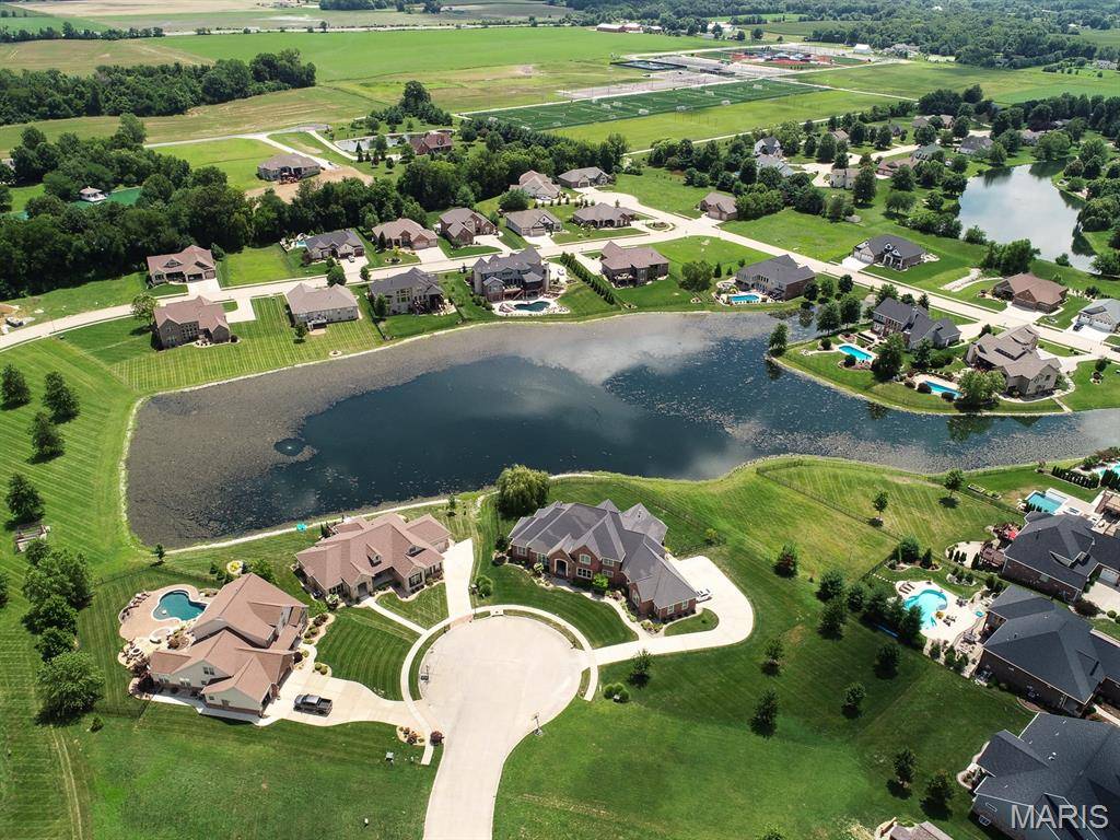 3511 S Arbor Lake DR, Edwardsville, IL 62025