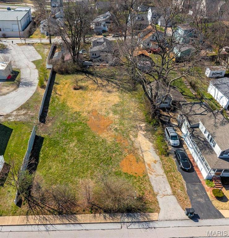 2647 Helen AVE, St Louis, MO 63144