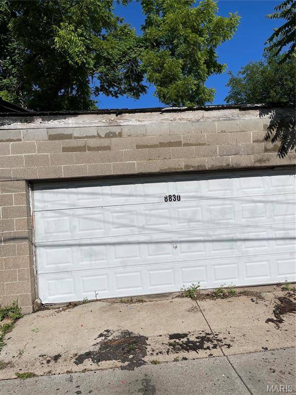 8830 N Broadway, St Louis, MO 63147