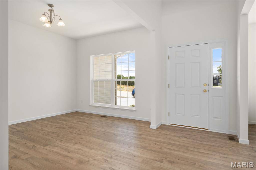 1387 Bloomfield DR, Eureka, MO 63025
