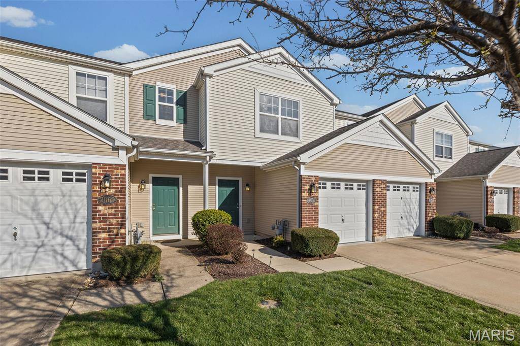 2067 Celebration Park CIR, Belleville, IL 62220