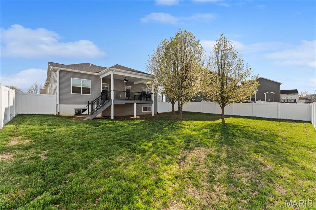 755 Seagate DR, O'fallon, IL 62269