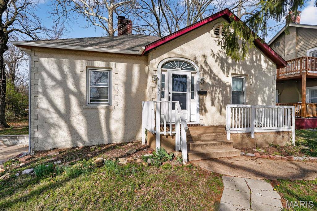 437 S Clark AVE, St Louis, MO 63135