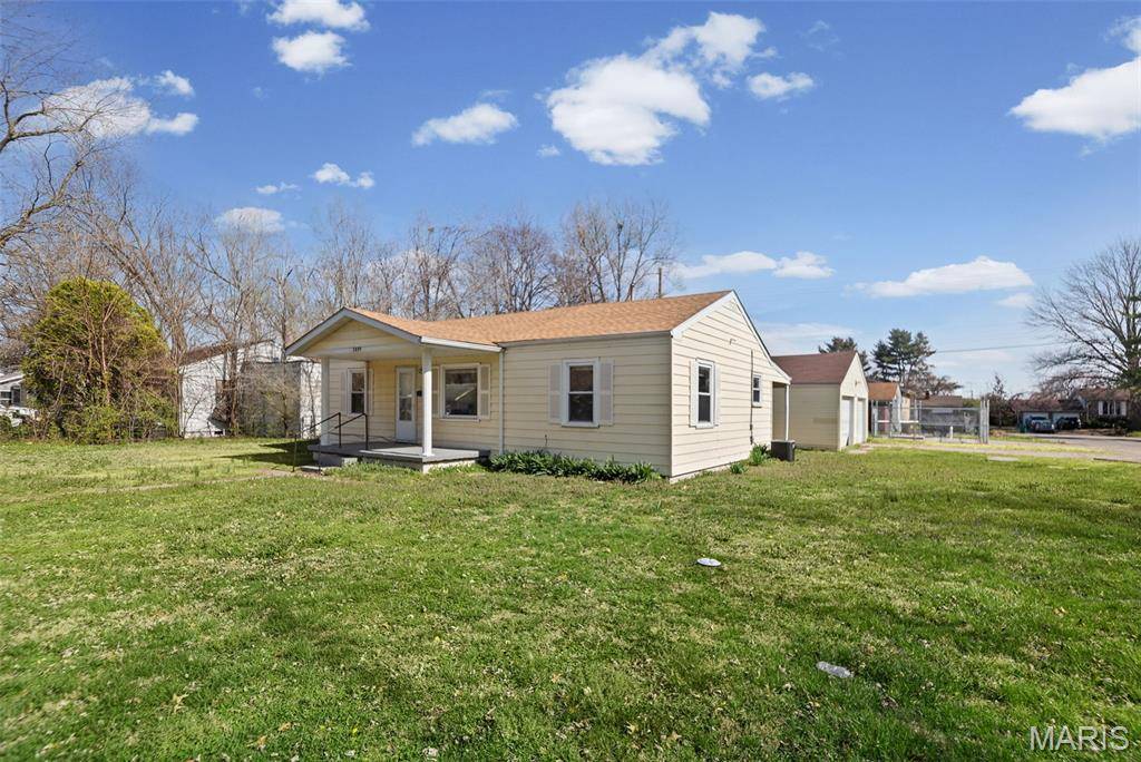 1227 Williams ST, Cahokia, IL 62206