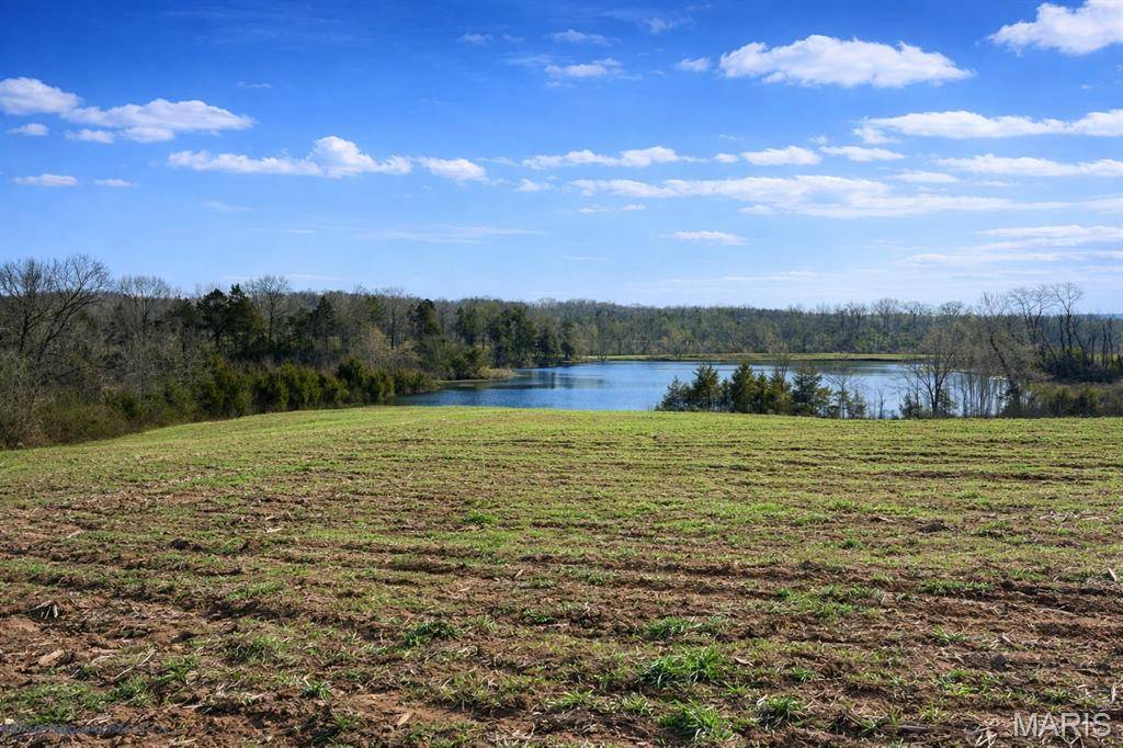 8 Old Highway 100, Washington, MO 63090