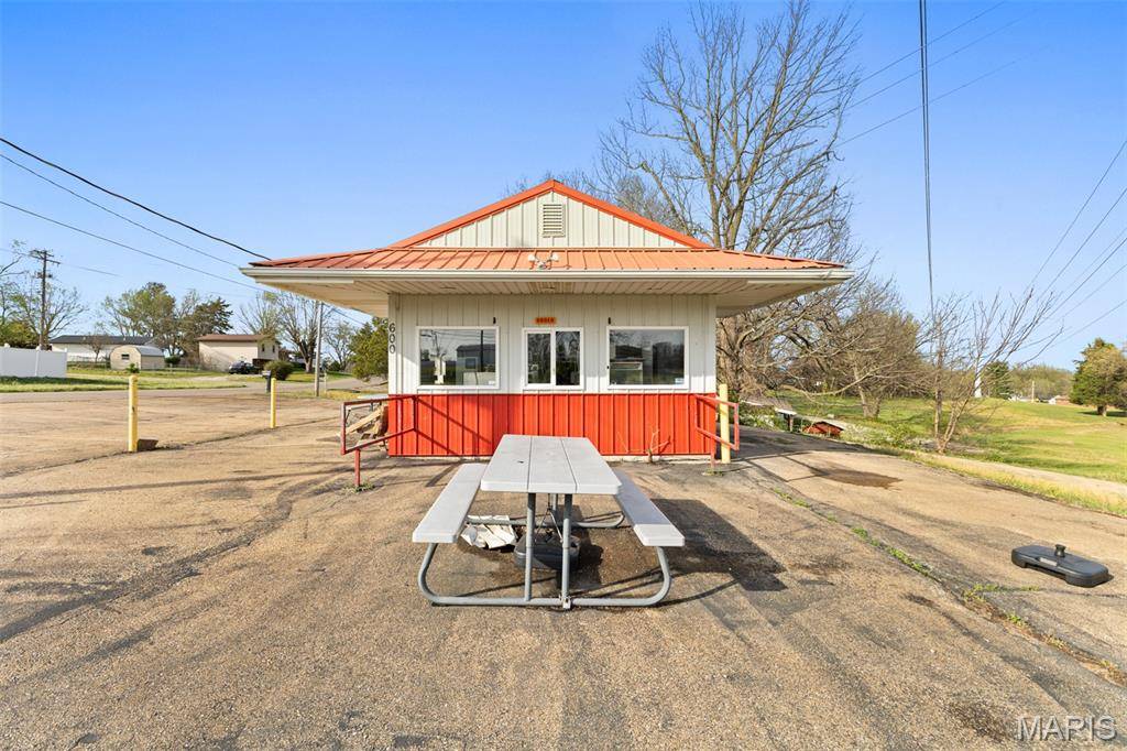 600 E Main ST, Park Hills, MO 63601