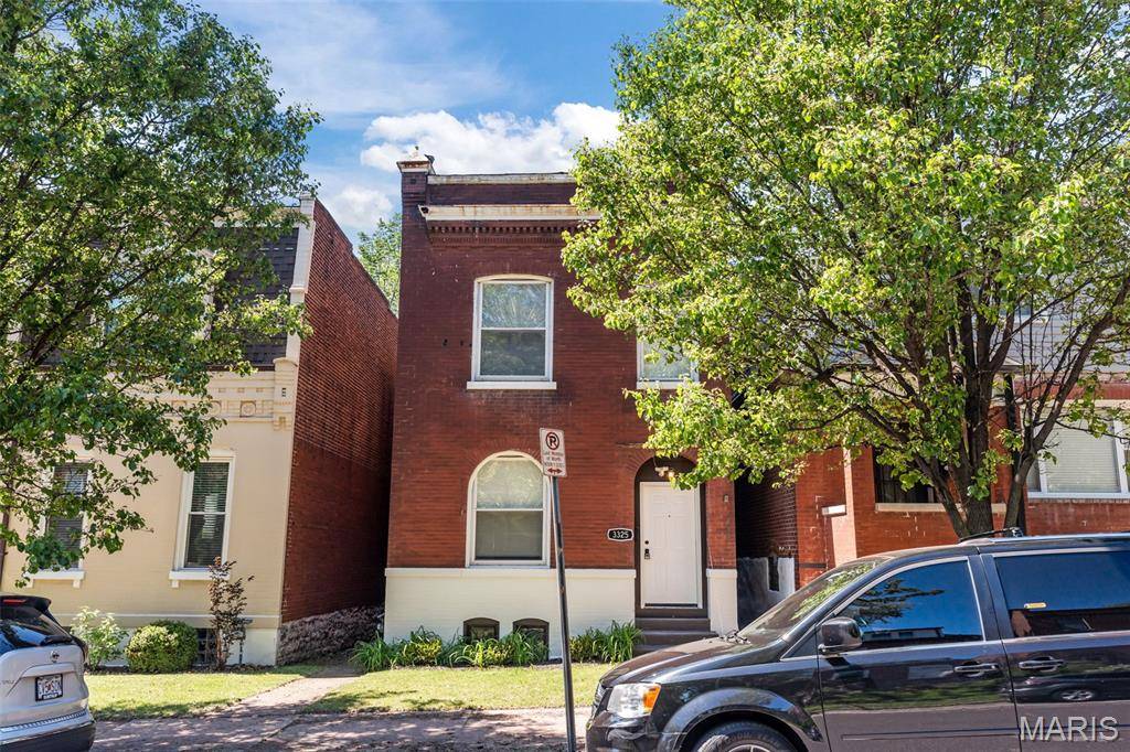 3325 Minnesota AVE, St Louis, MO 63118