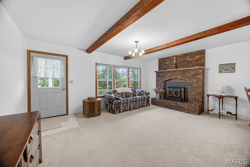 12831 Highway 64, Lebanon, MO 65536