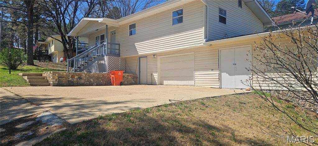 485 Skyview DR, Ellington, MO 63638