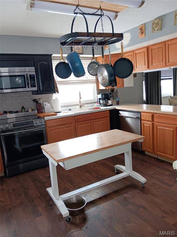 8191 State Road Bb, Hillsboro, MO 63050