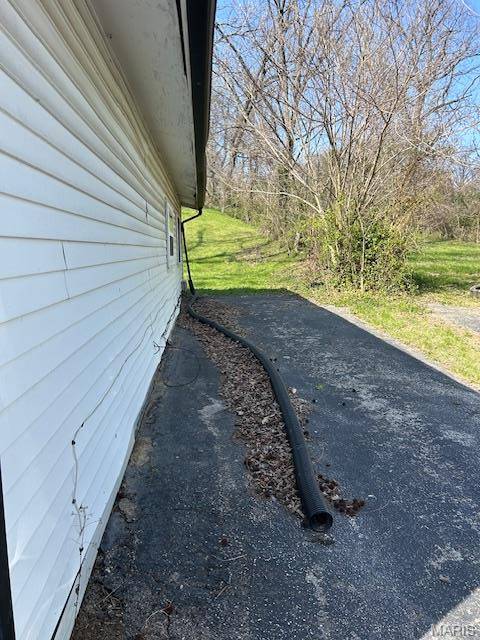 7511 Blanding DR, Ferguson, MO 63135