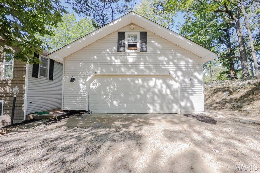 7745 N Illinois ST, Caseyville, IL 62232