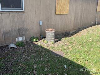 1215 Julie AVE, Cahokia, IL 62206