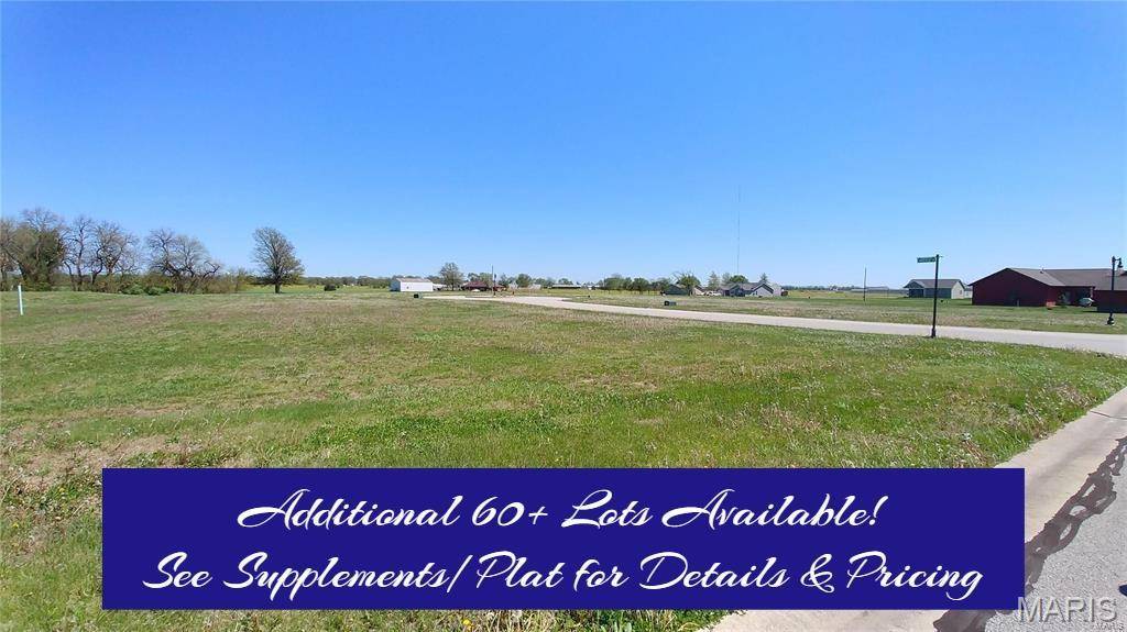 16743 Ashland CT, Carlyle, IL 62231