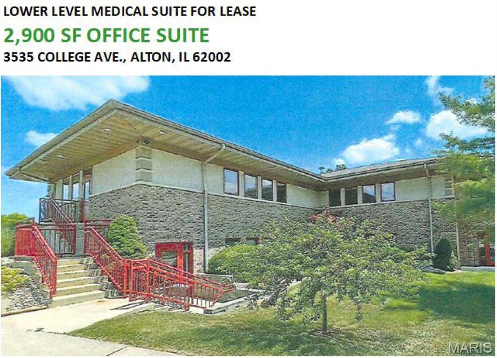 3535 College AVE, Alton, IL 62002