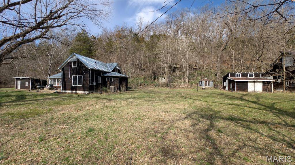 567 Highway D, Bland, MO 65014