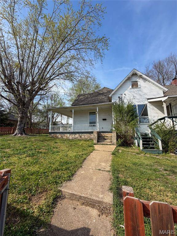202 Jackson ST, Doniphan, MO 63935