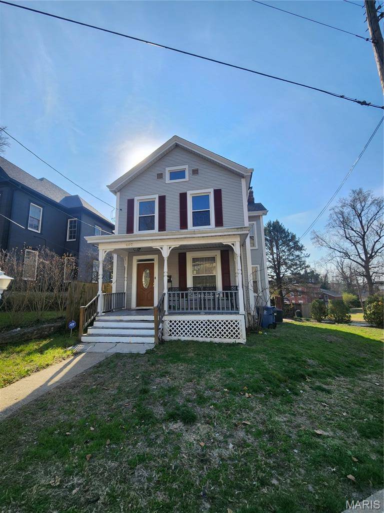 607 Beacon ST, Alton, IL 62002