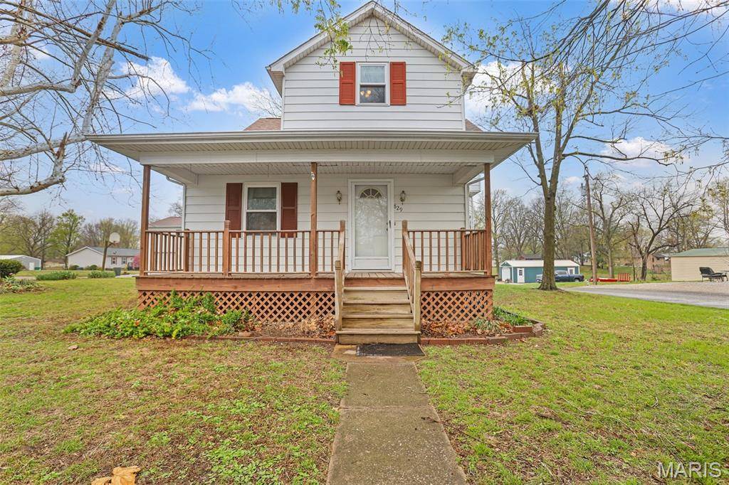 829 Edward ST, St Libory, IL 62282