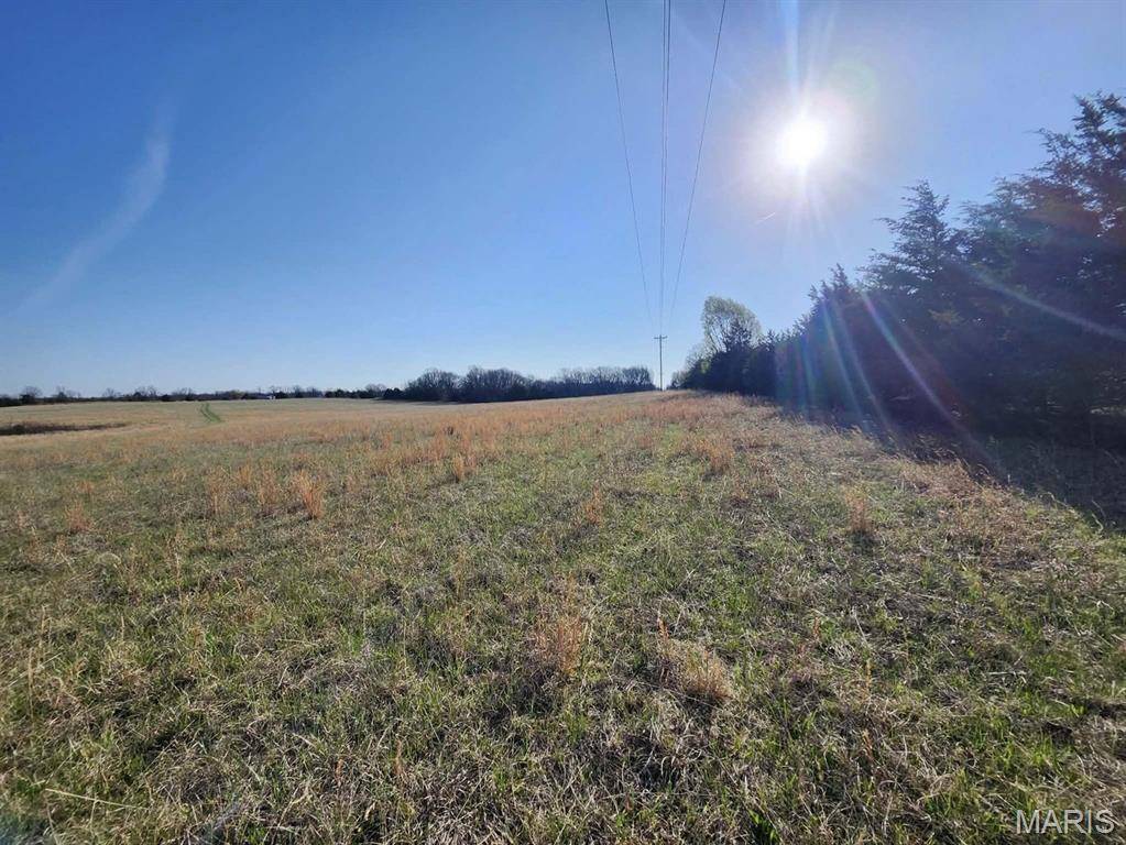 000 M- Highway H, Grovespring, MO 65662