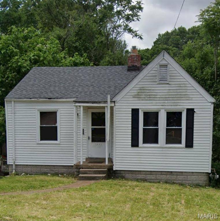 7042 Garesche, Jennings, MO 63136