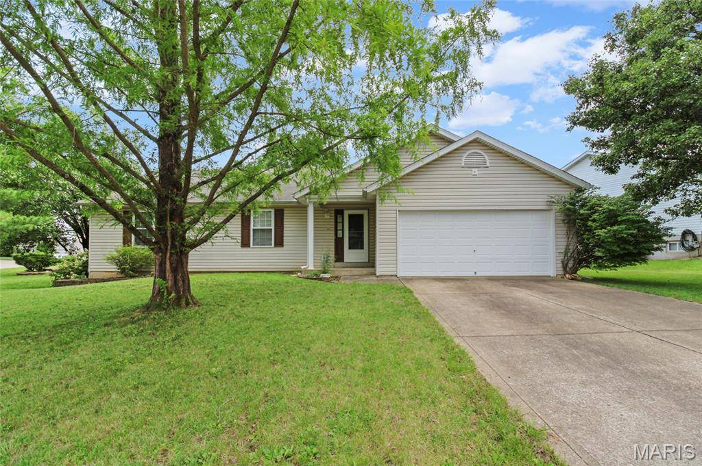 8 Knoll Ridge CT, O'fallon, MO 63368