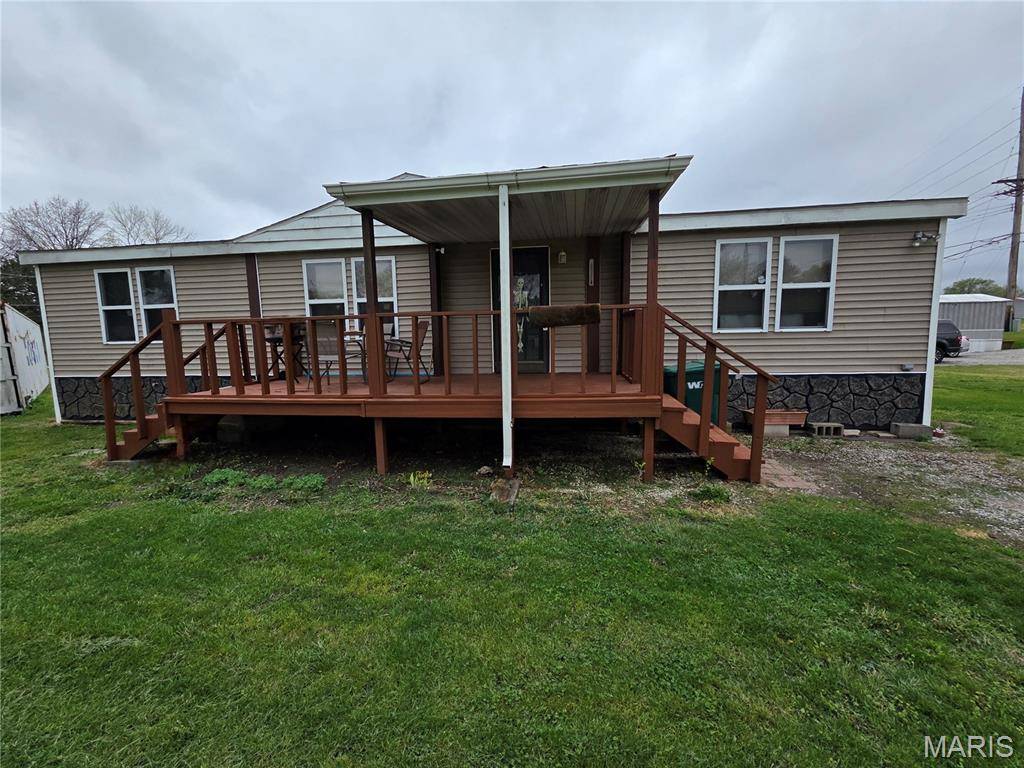 2335 Jerome LN, Cahokia, IL 62206