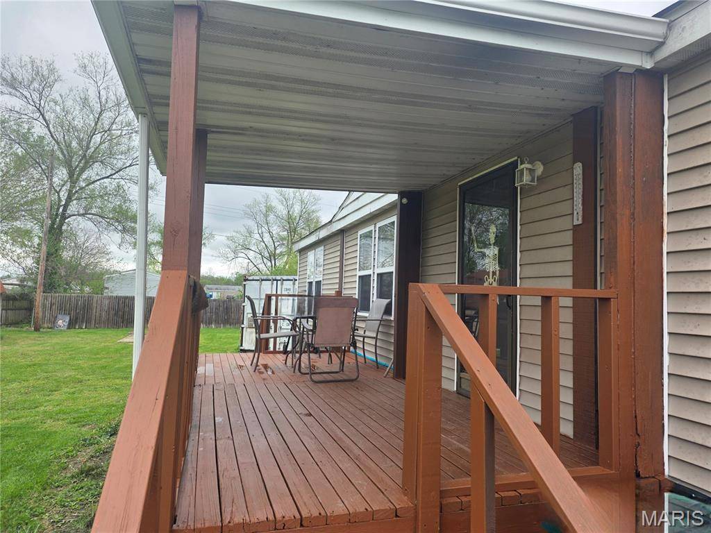 2335 Jerome LN, Cahokia, IL 62206