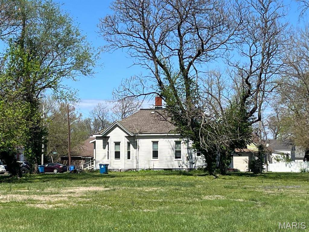 326 JOB, East Alton, IL 62024
