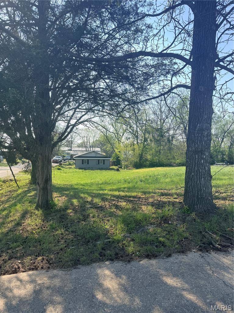 907 S Warfel ST, Salem, MO 65560