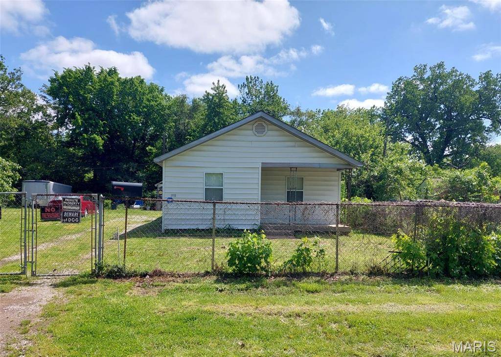 1918 N 57th ST, East St Louis, IL 62204