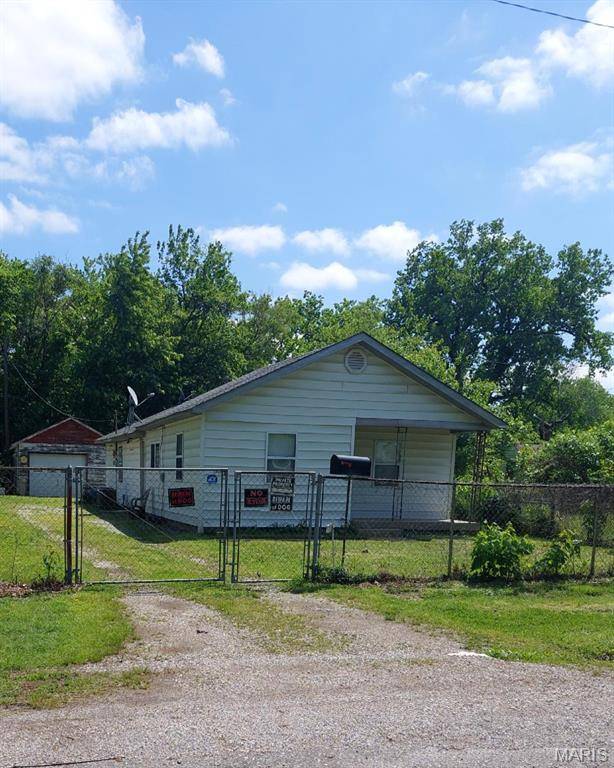 1918 N 57th ST, East St Louis, IL 62204