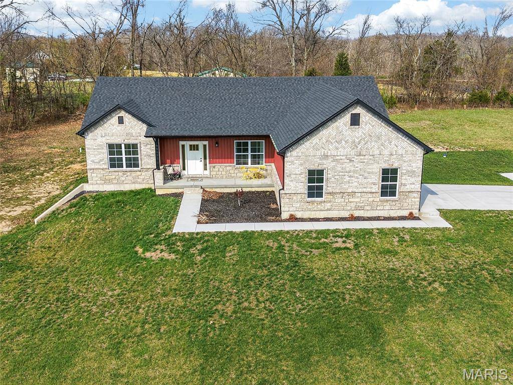3525 Weatherby Lane, Farmington, MO 63640