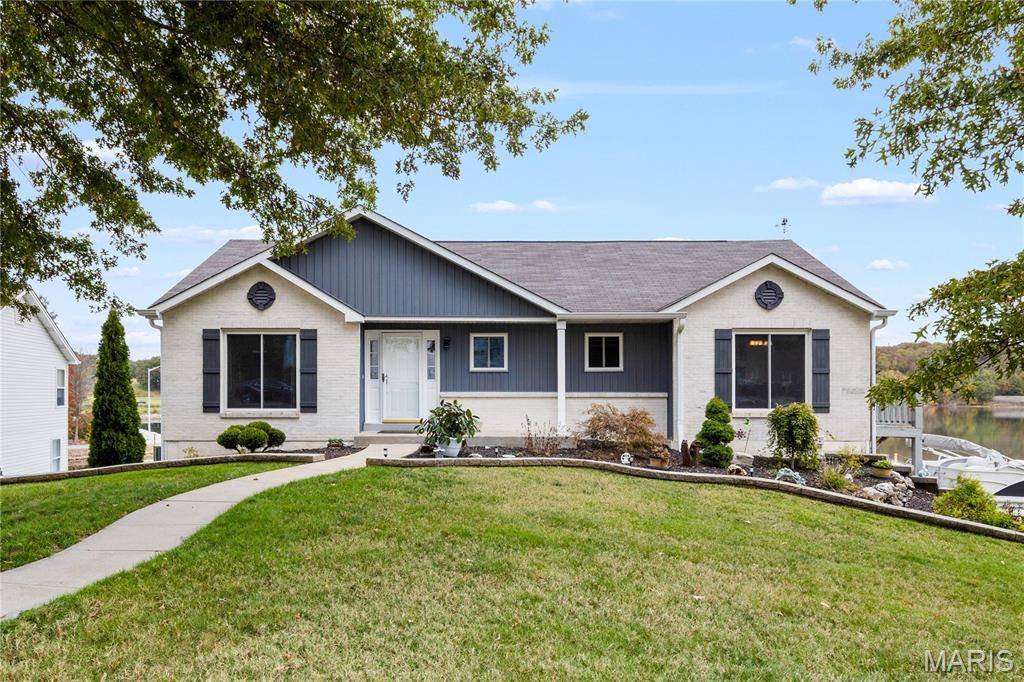 10107 Greenbriar CT, Foristell, MO 63348