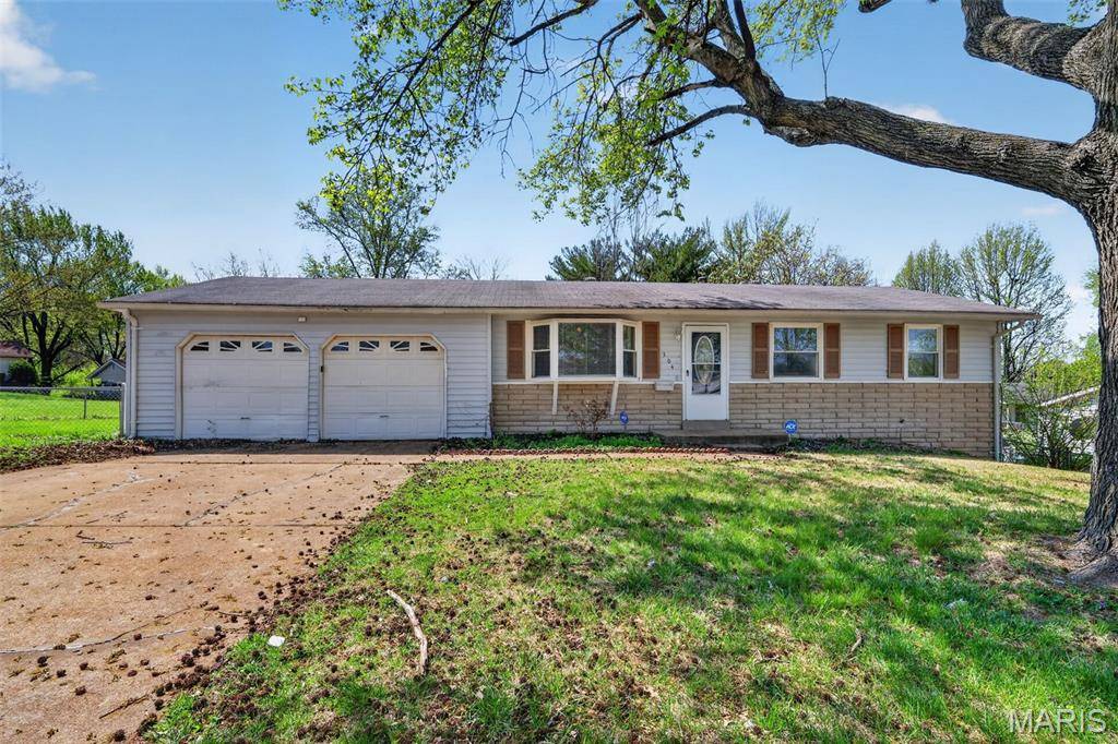 504 Topaz AVE, St Louis, MO 63137