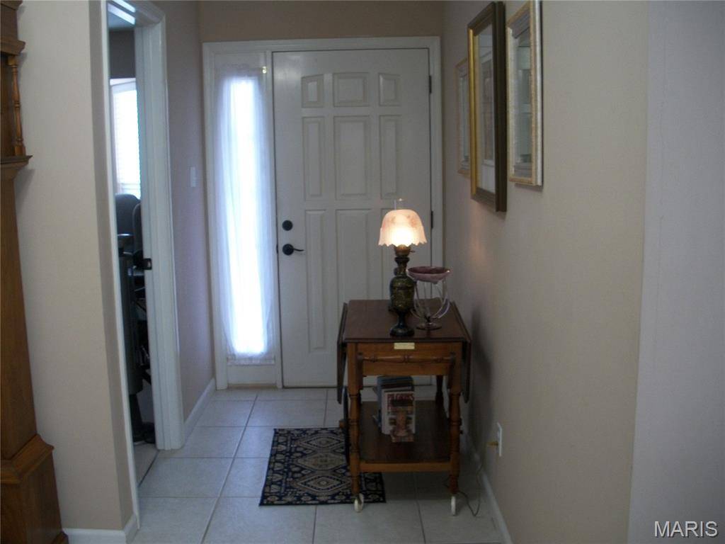 2404 Andrea Crest DR, Washington, MO 63090
