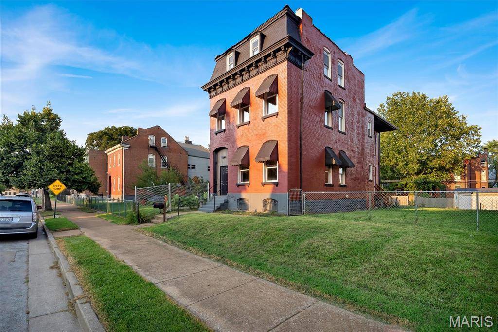 2248 Missouri AVE, St Louis, MO 63104