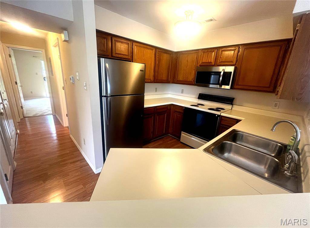1111 Pocono TRL #A, Ballwin, MO 63021