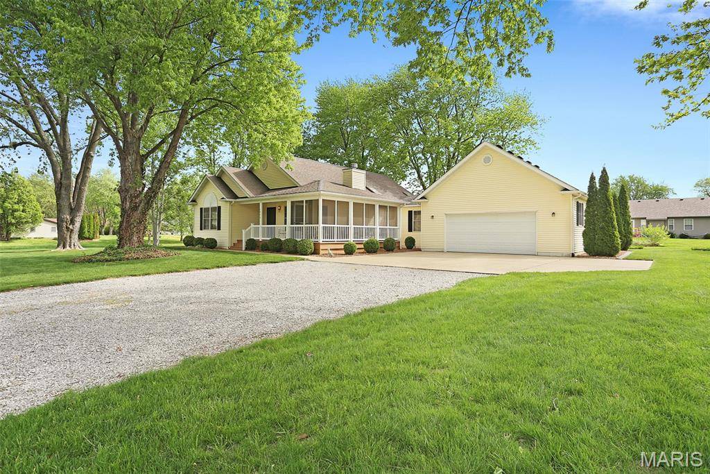 1970 Captains DR, Worden, IL 62097
