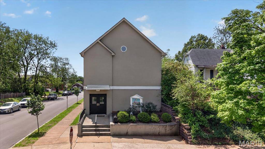 6420 Marmaduke AVE, St Louis, MO 63139