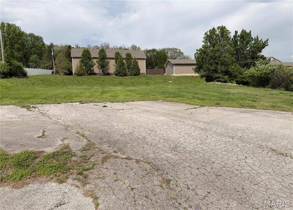 1337 W 5th ST, Eureka, MO 63025