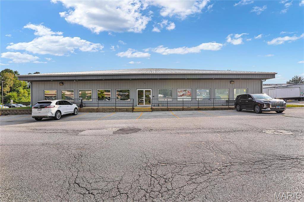 1902 Vandalia ST #200, Collinsville, IL 62234