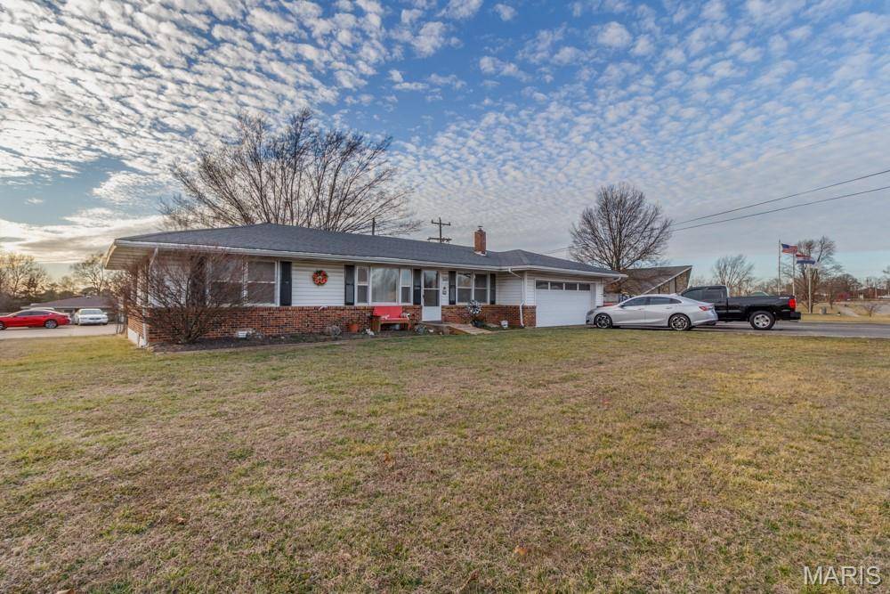 1695 LYNN ST, Lebanon, MO 65536