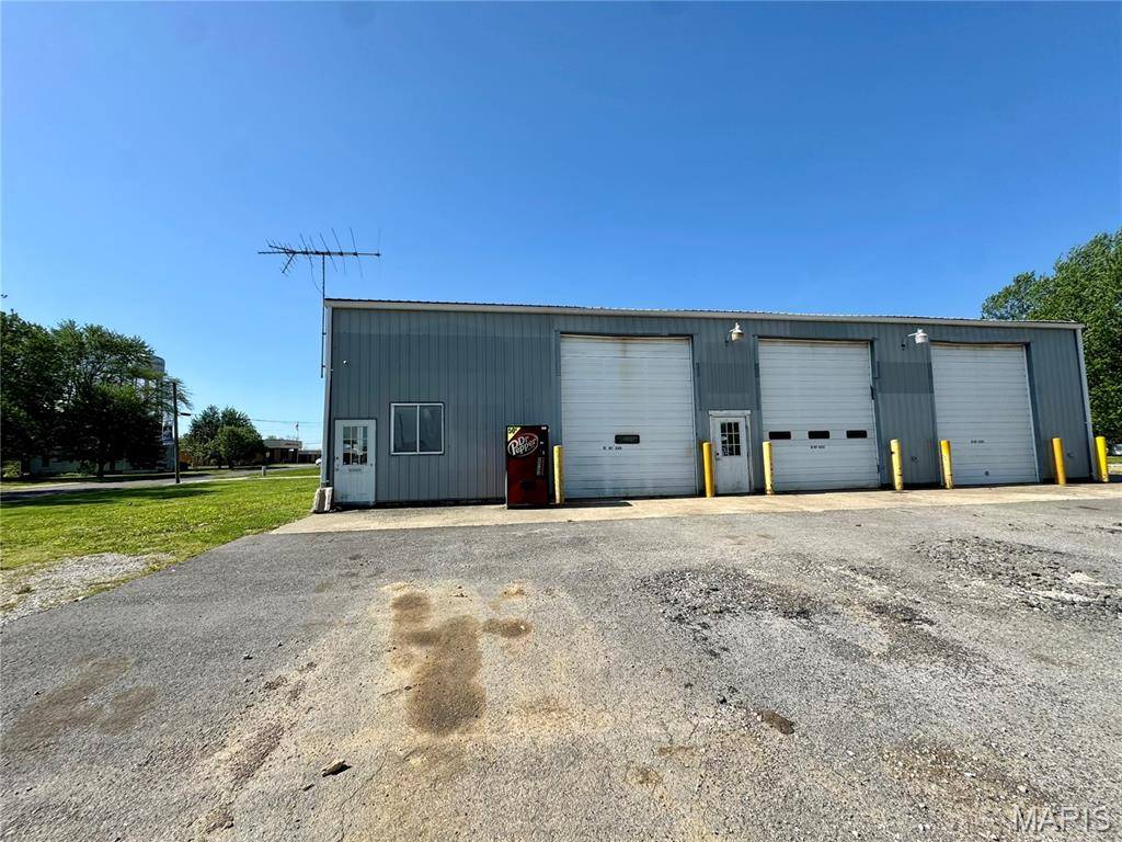 100 W Foreman ST, Jonesburg, MO 63351