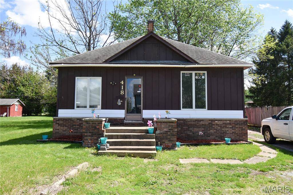 418 E Elm ST, Gillespie, IL 62033