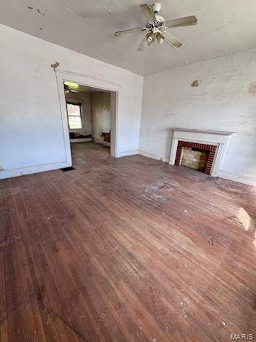 421 E A ST, Belleville, IL 62220