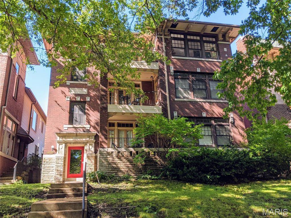 5345 Pershing AVE #1B, St Louis, MO 63112